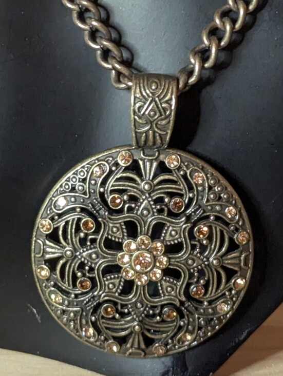 Lia Sophia Jewelry - Lia Sophia VTG Bronze Tone Filigree Round Pendant Statement Necklace + FREE GIFT